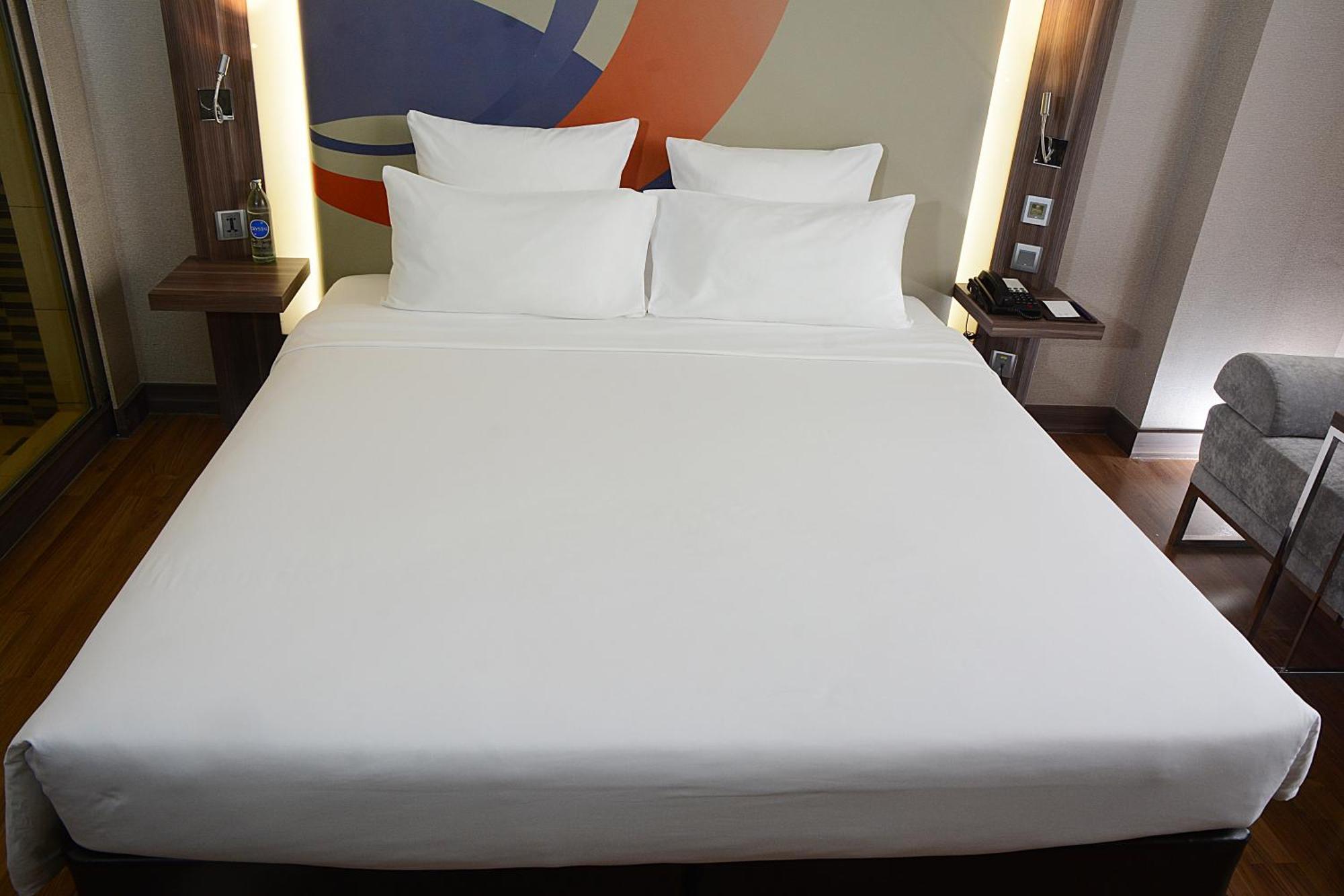 Novotel Bangkok Impact Nonthaburi Værelse billede
