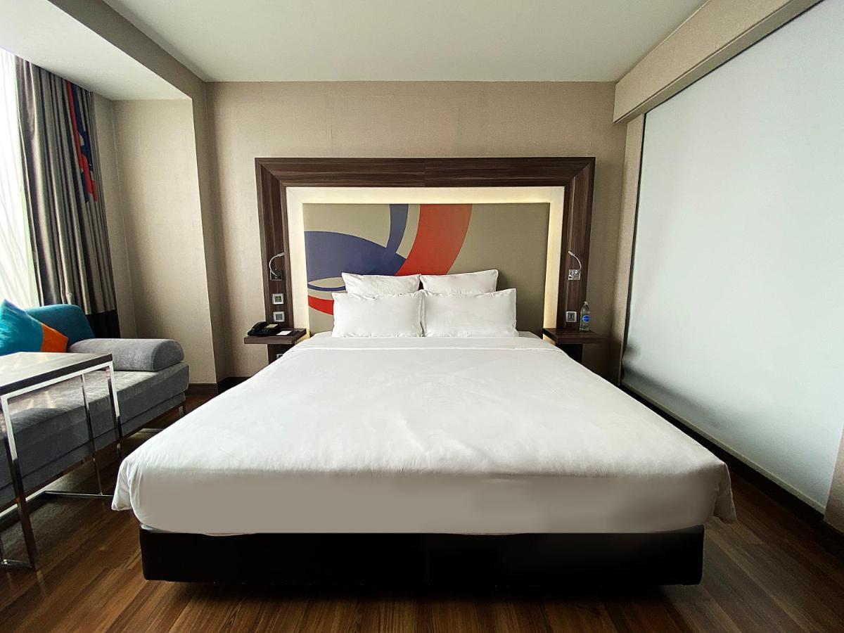 Novotel Bangkok Impact Nonthaburi Eksteriør billede